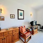 Classic 1 With Pool By Homing Apartman *